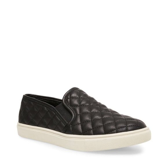 Steve Madden Ecentrcq Black Slip On Quilted Sneakers - Picture 7 of 7